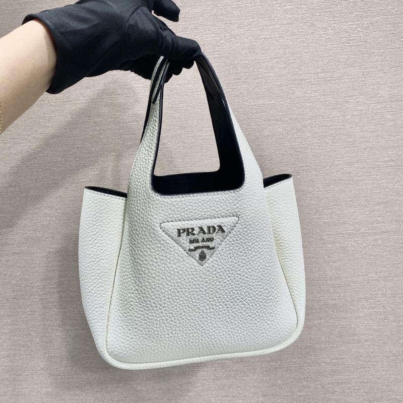 Pra*a bucket bags